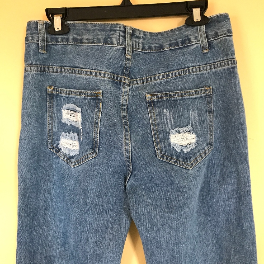 Mom Style Embellished Pearl Distressed Jeans - Picture 7 of 7